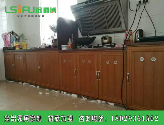 佛山哪里有全铝家具成品厂家？